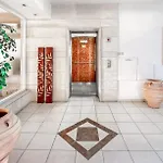 207 Kings Palace Seaview *